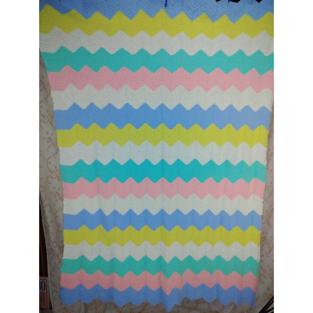 Chevron Multicolored Ripple Afghan Throw Blanket